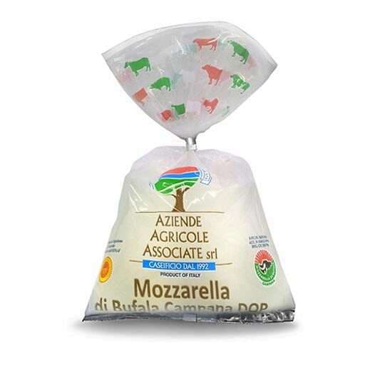Mozzarella di Bufala Campana DOP italienne fraîche, sélection du chef